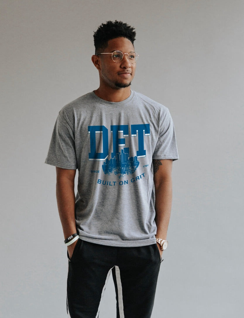 Tees [ Michigan ]
